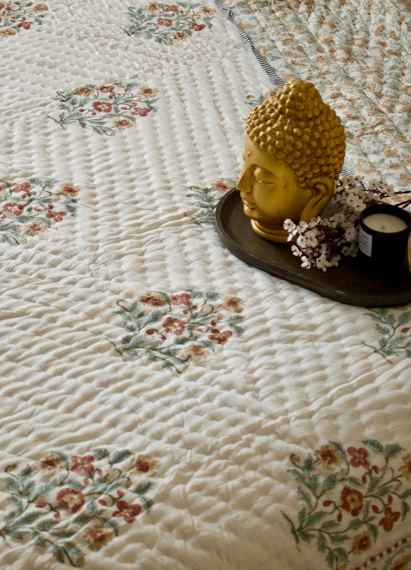 Gloomy Glamour - Jaipuri AC Quilt