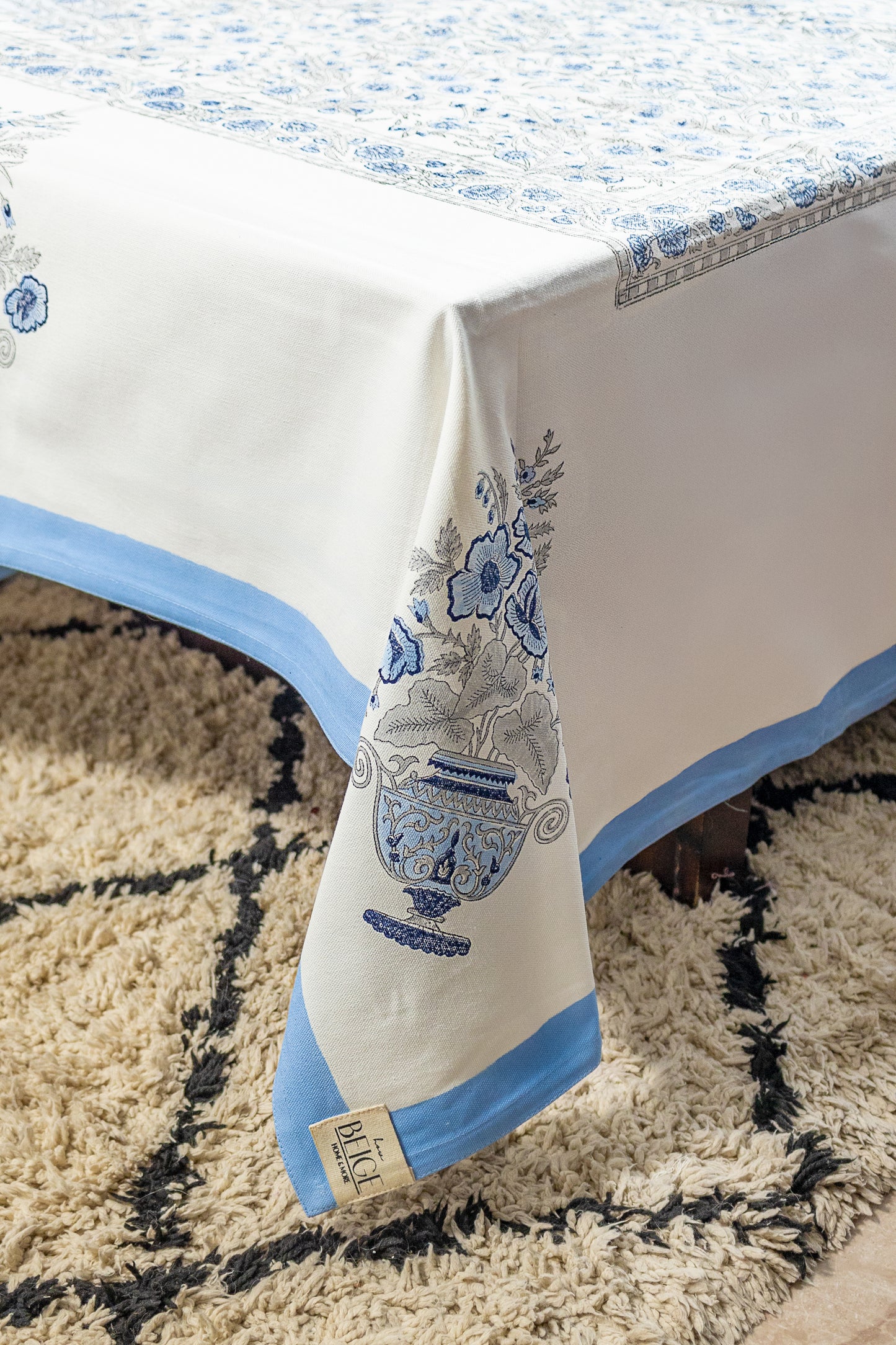 Blue Paradise -  Table Cover