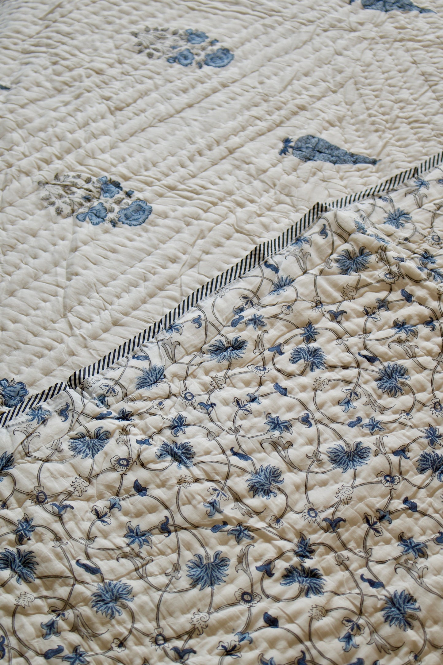 Vinewhip Garden - Jaipuri AC Quilt